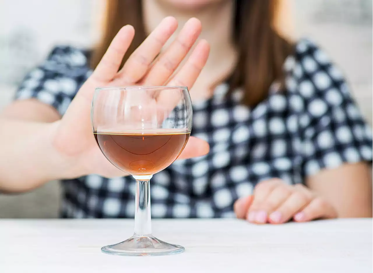 I Gave Up Alcohol For An Entire Month and Saw Serious Results — Eat This Not That