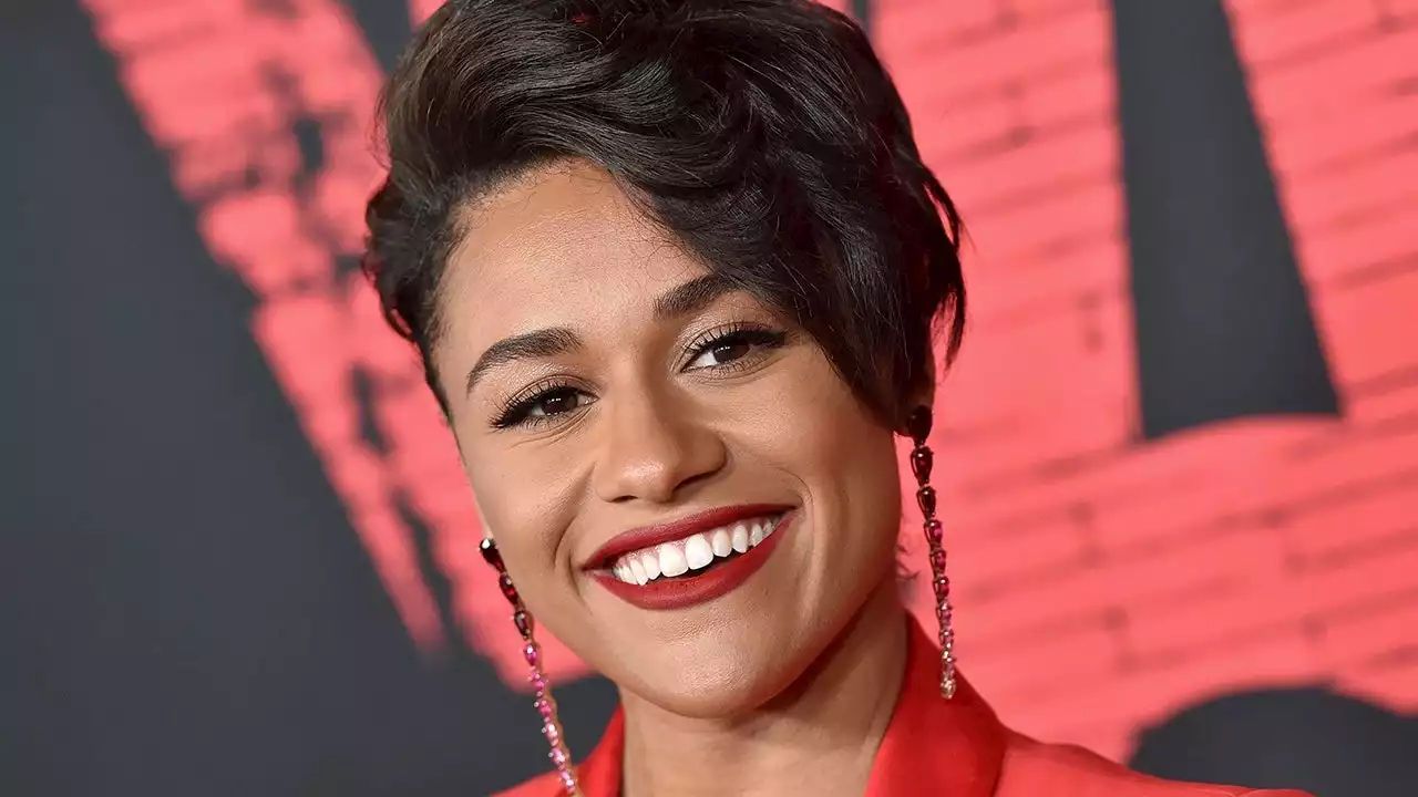 'West Side Story' Star Ariana DeBose to Make 'SNL' Debut