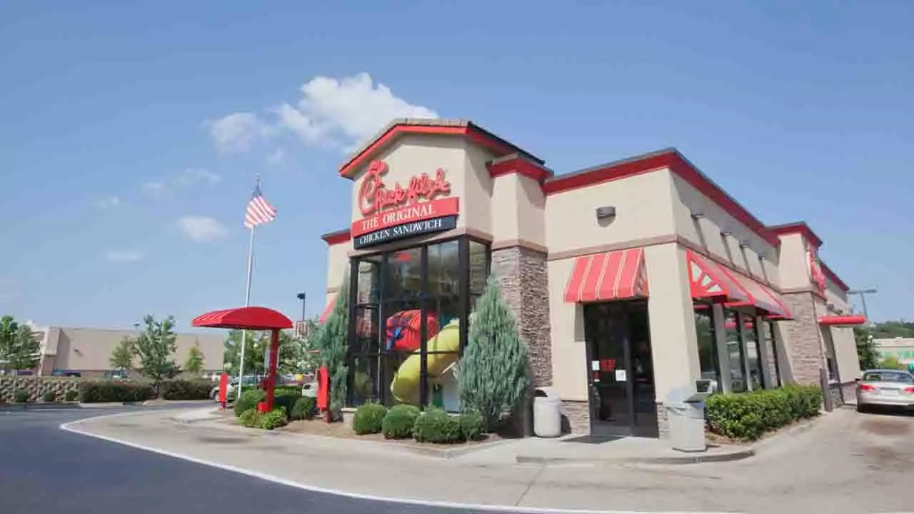 Chick-fil-A reveals more details on Hawaii locations opening this year