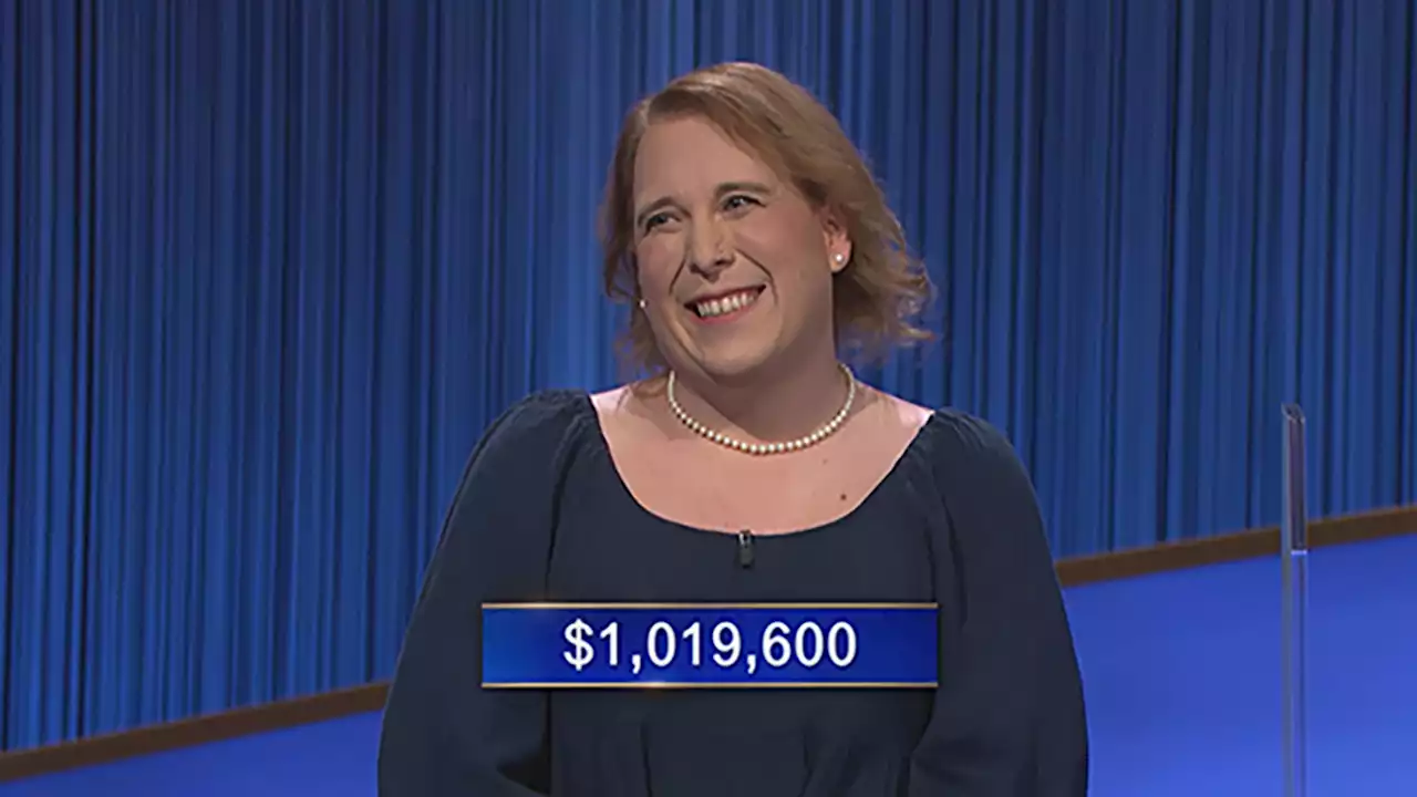 'Jeopardy!' contestant Amy Schneider surpasses $1 million in winnings