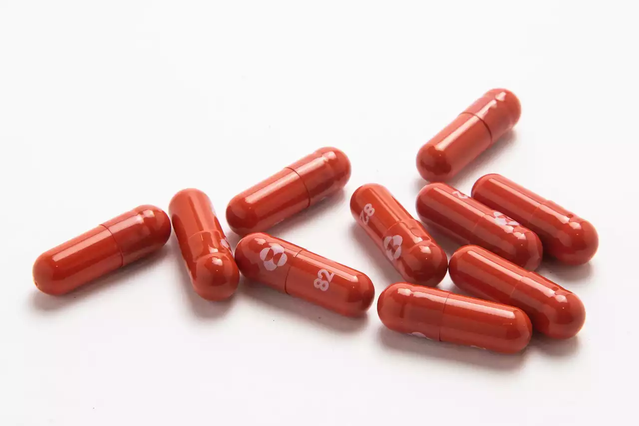 Mexico grants emergency use approval for Merck's COVID-19 pill
