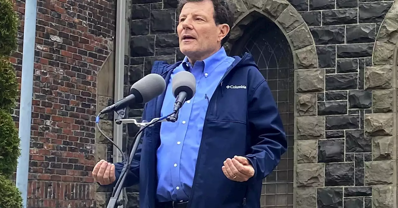 Ex-journalist Nicholas Kristof ineligible to run for Oregon governor