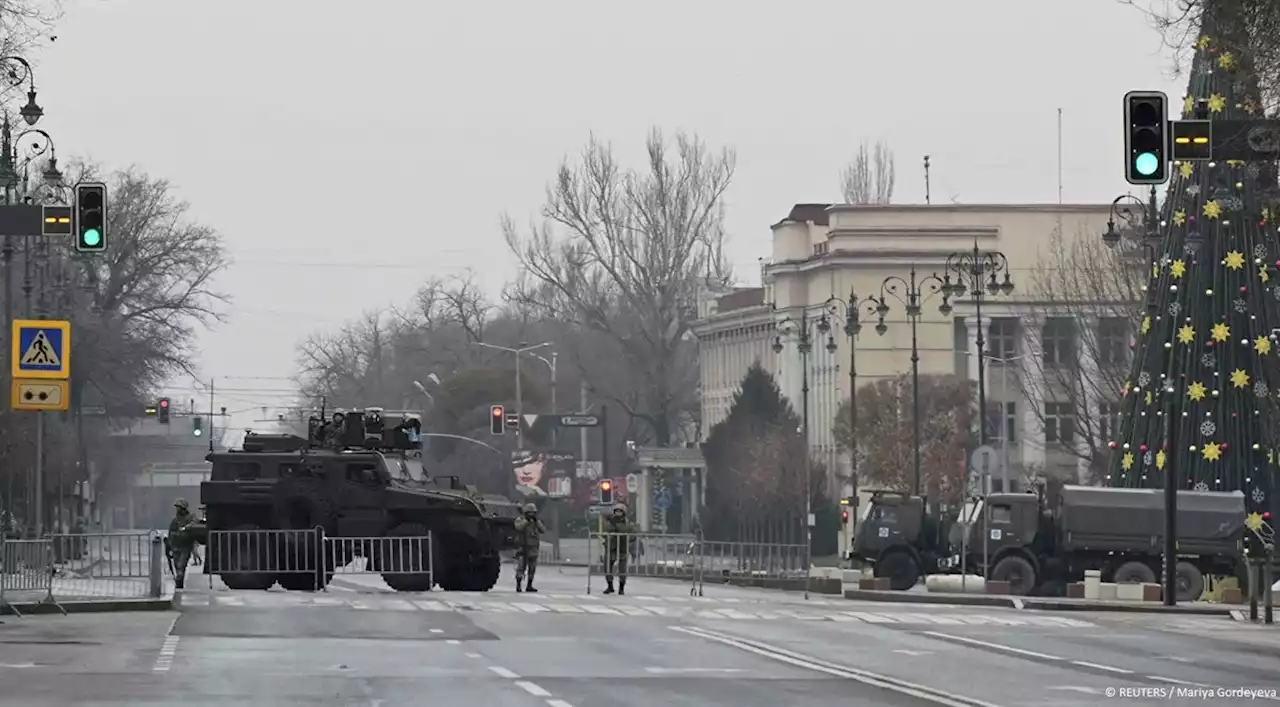 В центре Алма-Аты продолжается стрельба