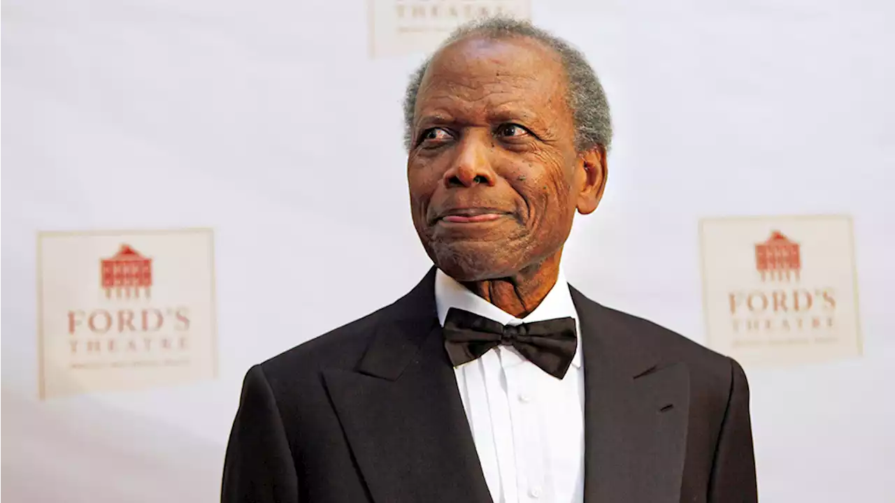 Barack Obama, Oprah and More Pay Tribute to Hollywood Legend Sidney Poitier