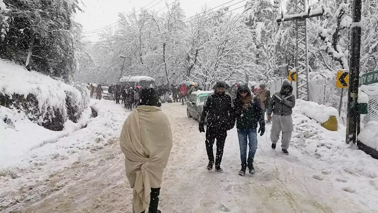 شوگران، ناران اور کاغان میں بھی مزید سیاحوں کاداخلہ بند