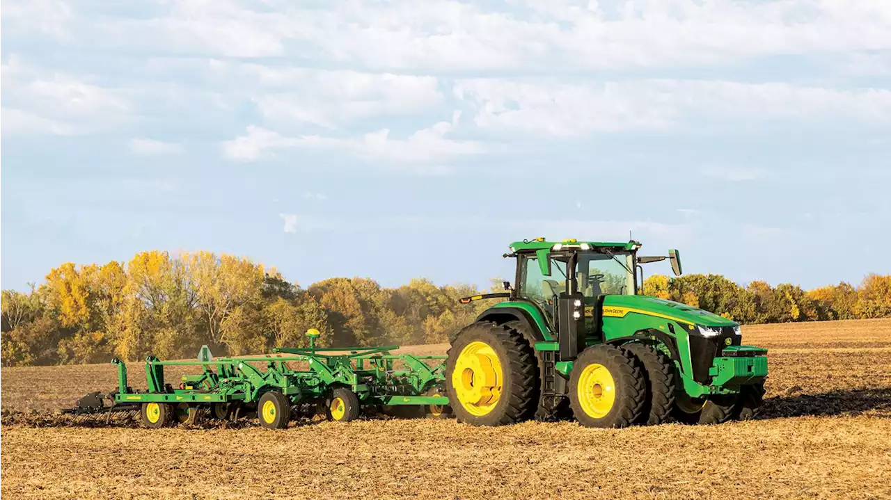 Deere unveils autonomous tractor to transform agriculture