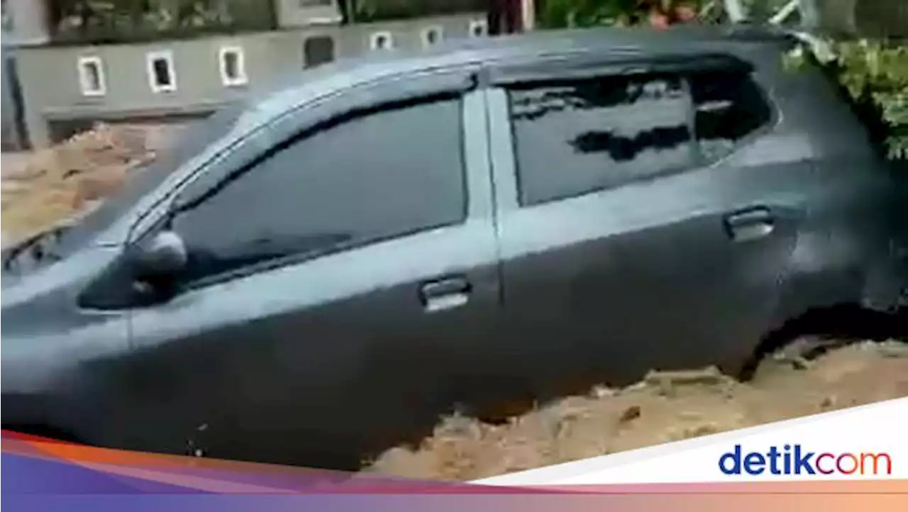 Banjir di Jember Bawa Korban Jiwa, 1 Orang Meninggal-Satu Hilang