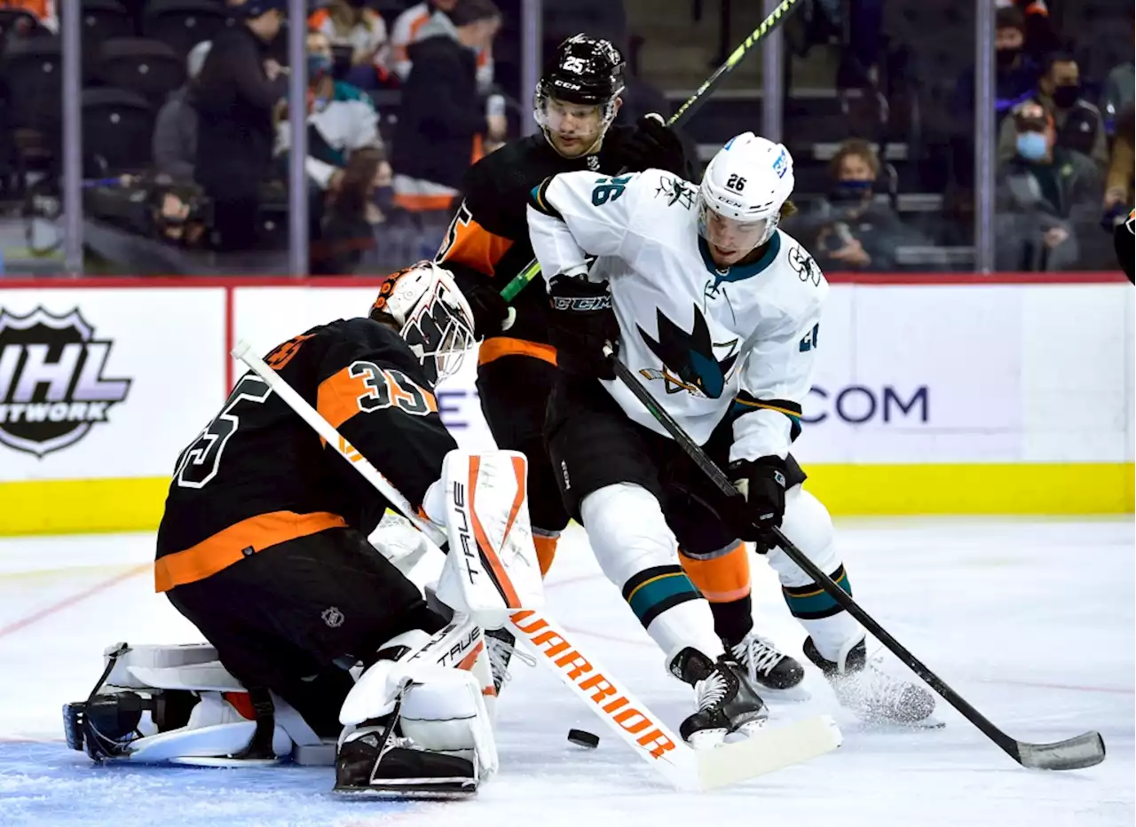 Tomas Hertl’s unforgettable game leads Sharks past Flyers in OT