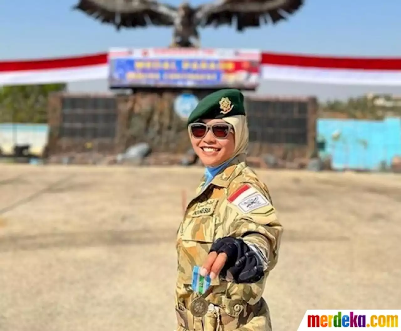 Foto : Potret Gahar TNI Wanita Tenteng Senjata di Libanon, Selalu Siap & Waspada | merdeka.com