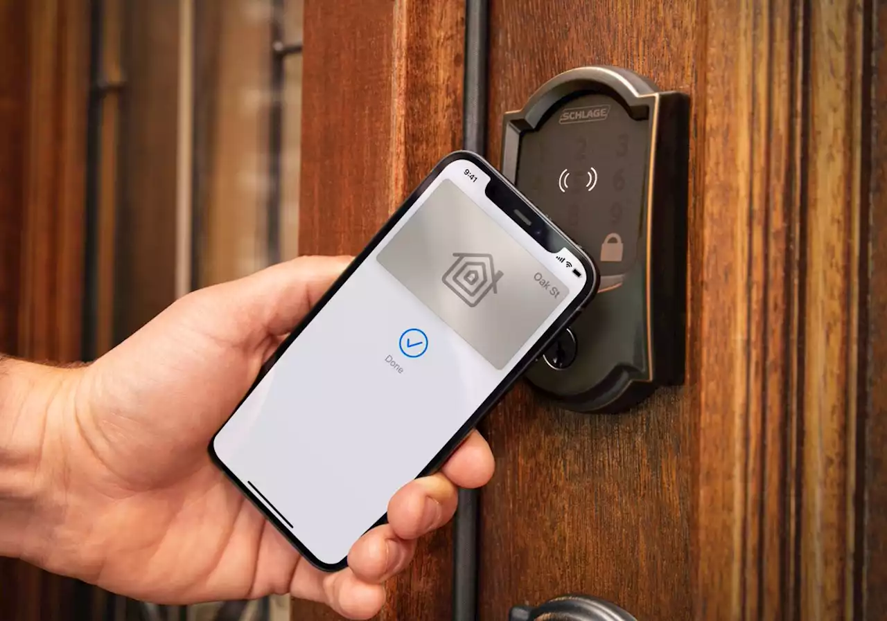 Schlage’s latest smart door lock works with Apple’s home key