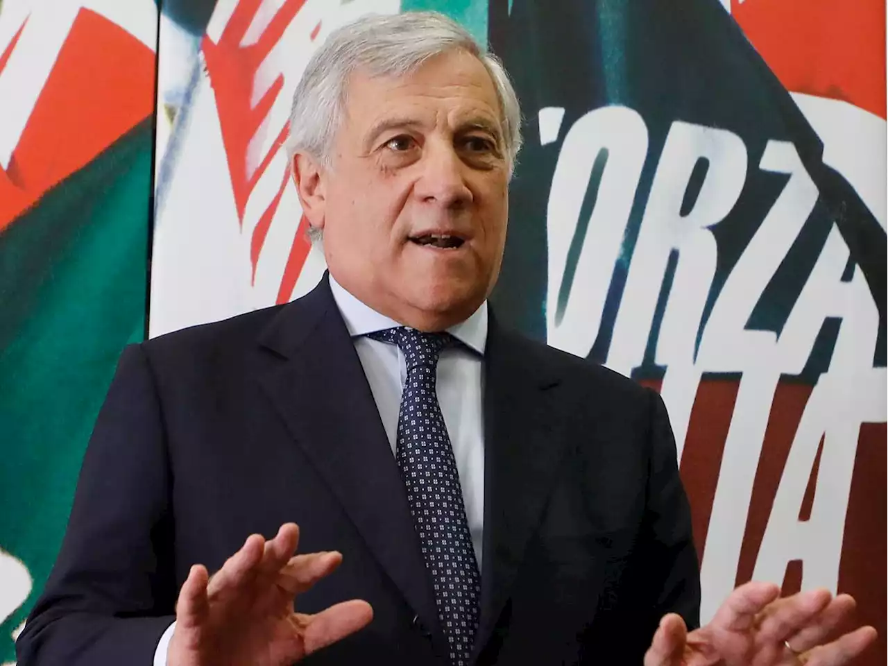 Governo, Tajani: 'In prossimo esecutivo Forza Italia a pari dignità con Lega'