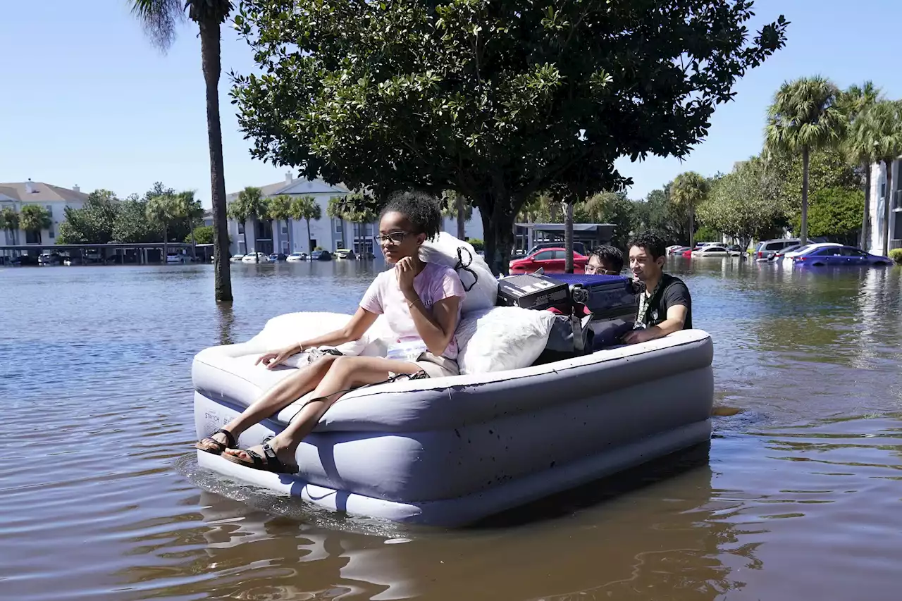 Ian lashes South Carolina as Florida's death toll climbs