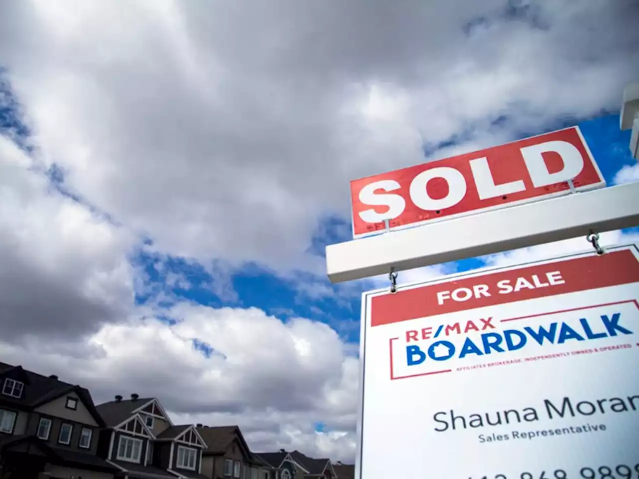 Home prices to fall as much as 15%: CMHC forecast