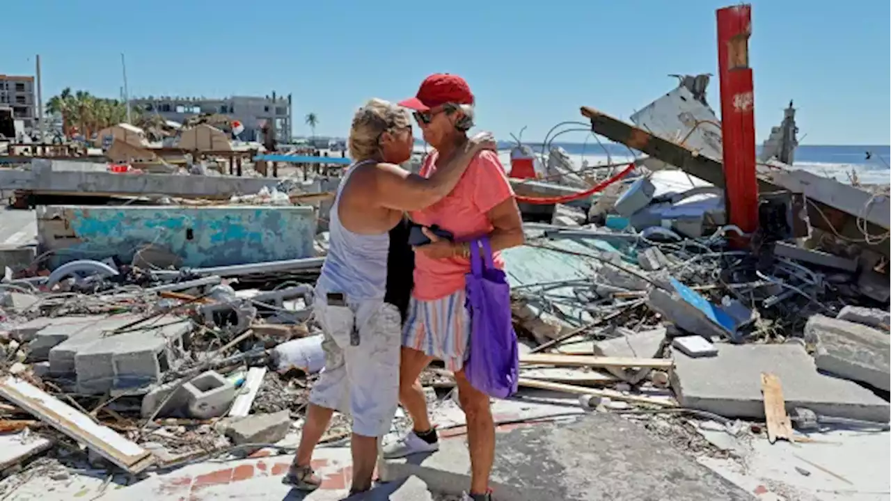 Florida searches for survivors as South Carolina assesses Hurricane Ian's damage | CBC News