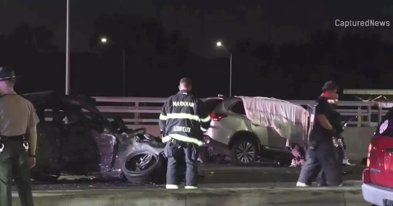 2 dead, 1 critically hurt after multi-vehicle crash in Markham