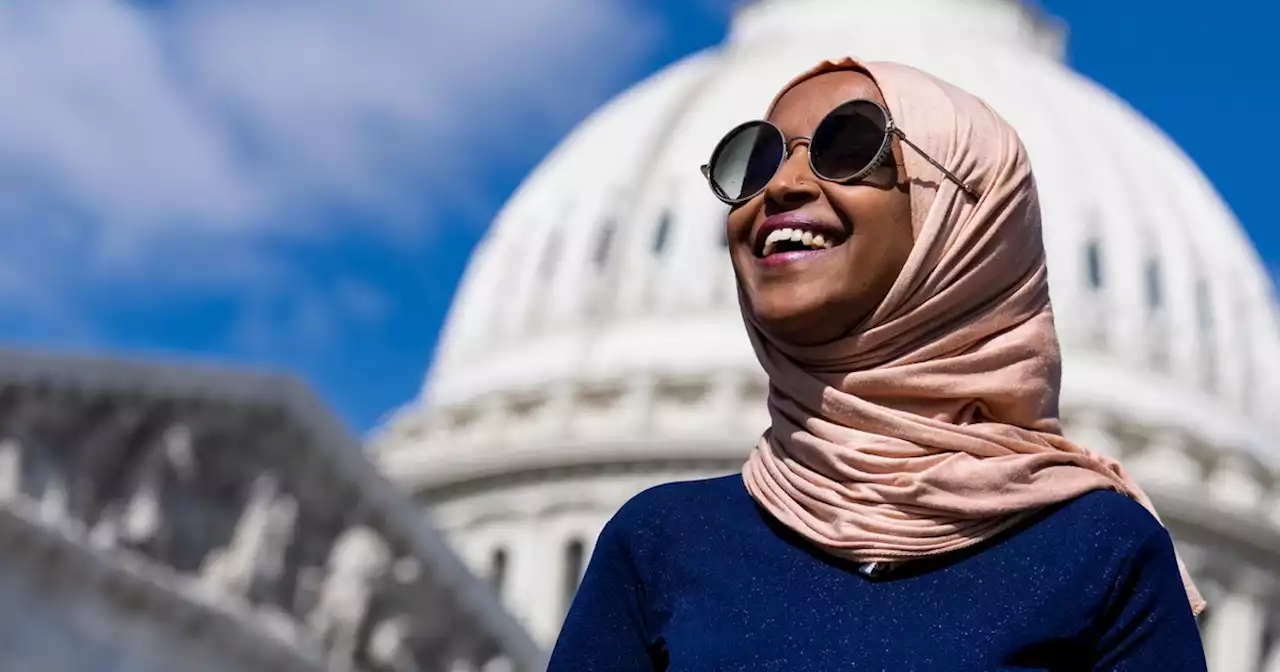 'Incredible': Omar and Khanna Staffers Join Levin's Office in Unionizing