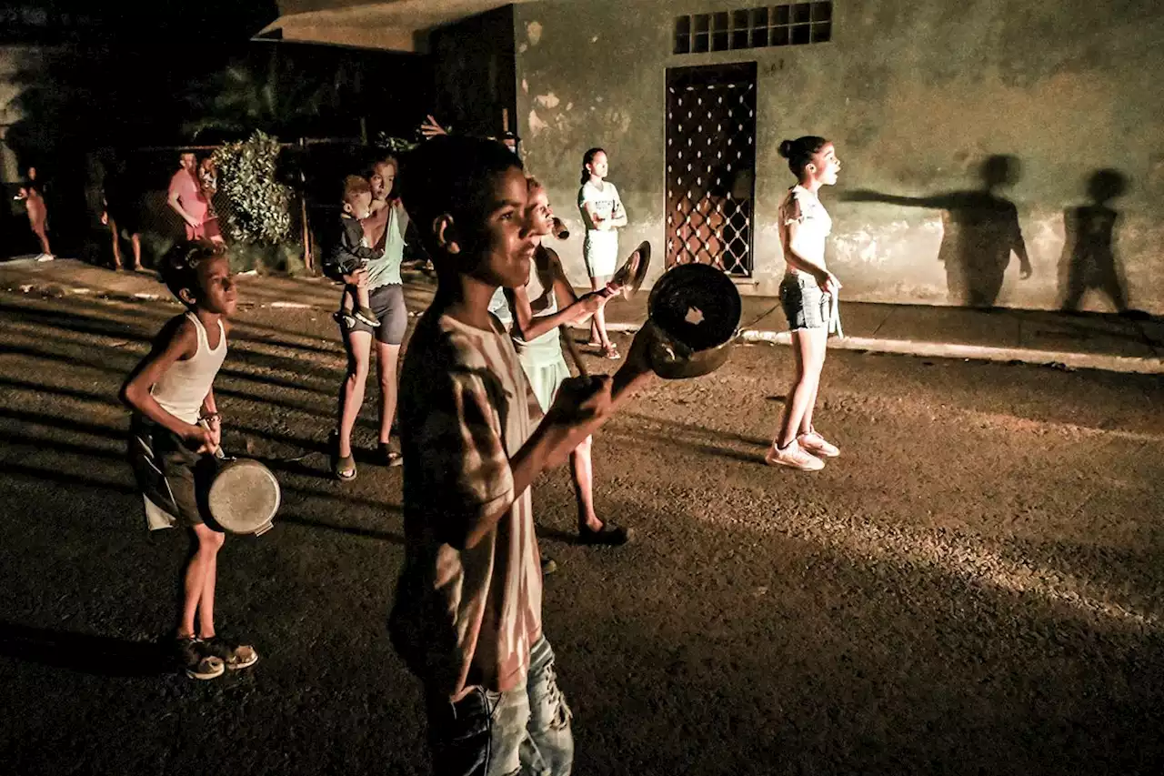 Havana protests flare for second night amid ongoing blackouts after Hurricane Ian