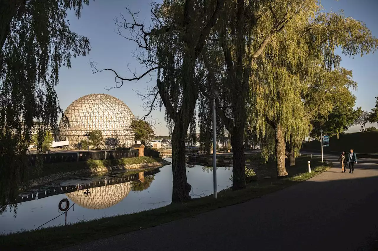 Ontario Place is a park. Keep it that way