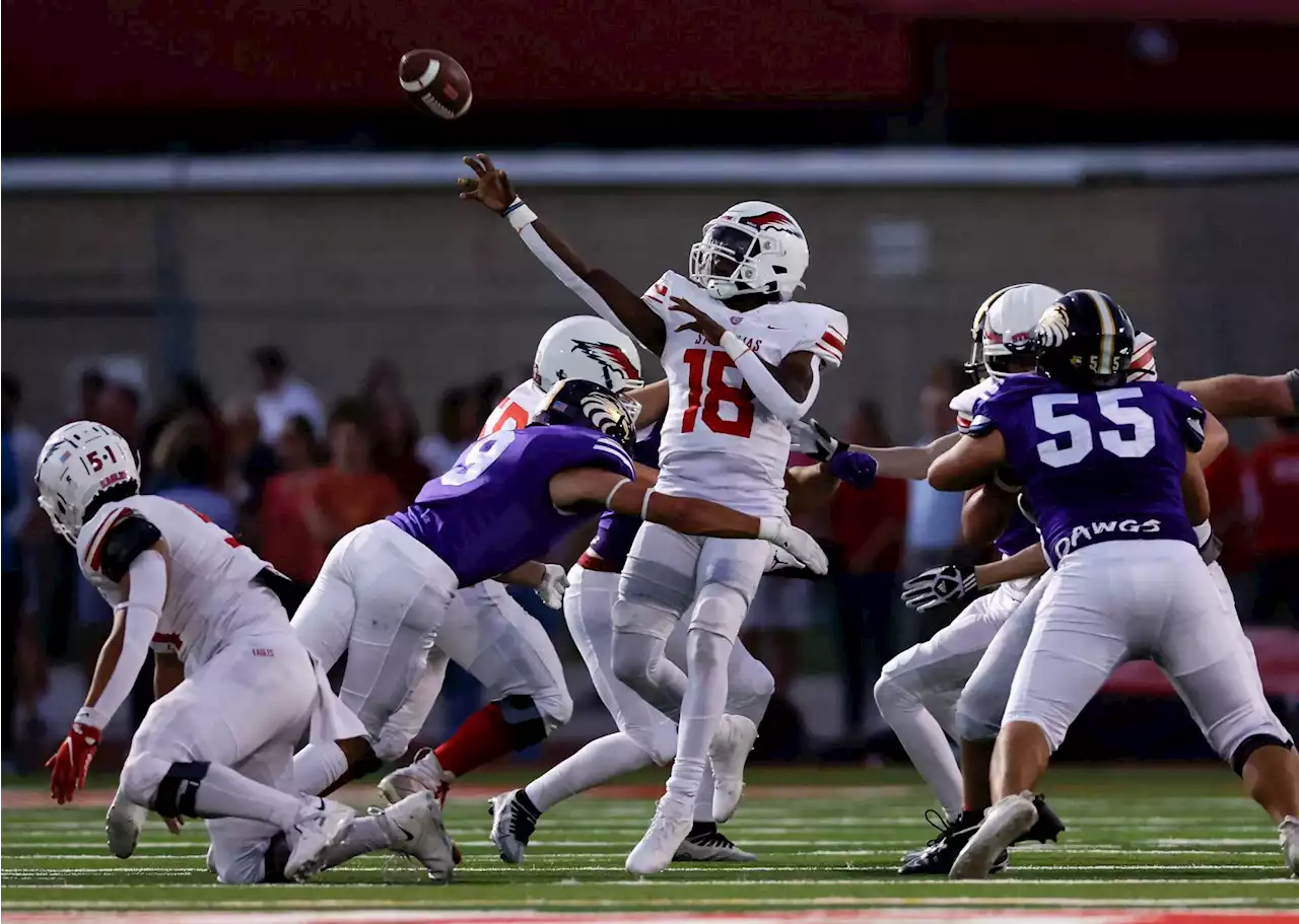 Quarterback Donte Lewis thriving for unbeaten St. Thomas