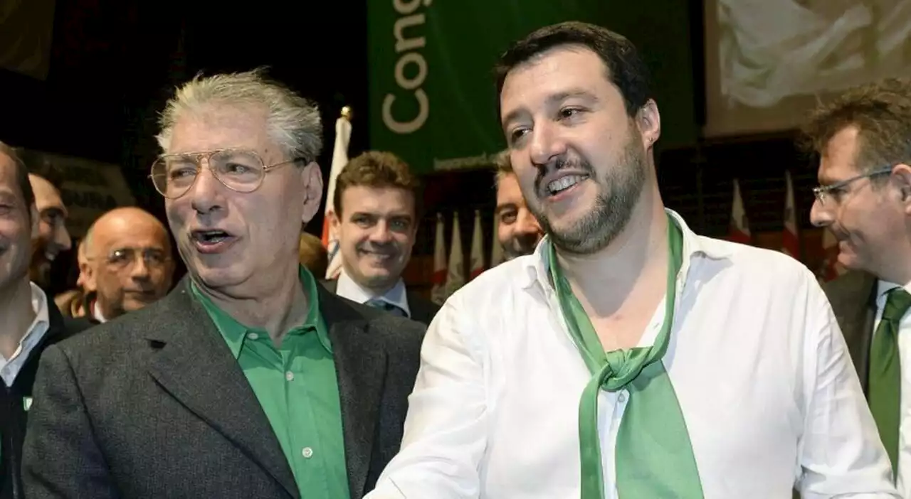 Bossi torna in campo, strappo con la Lega: «Nasce il Comitato Nord». Mobilitazione dei dissidenti