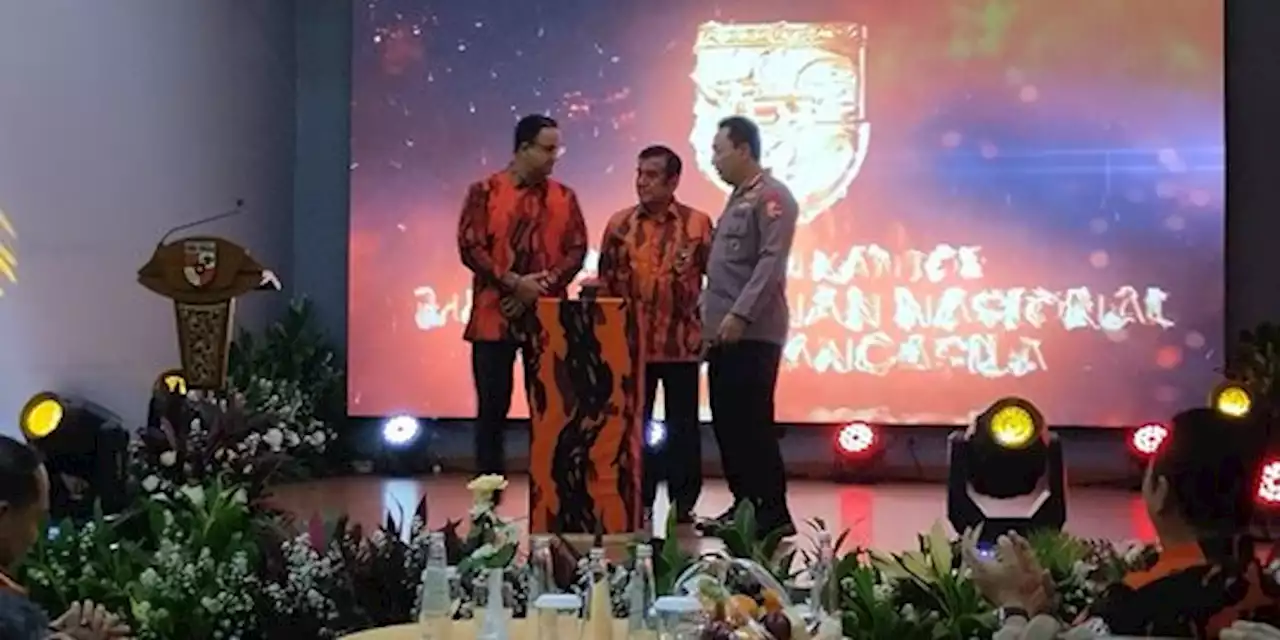 Di Depan Anies dan Hary Tanoe, Kapolri Ingatkan Soal Politik Identitas di Pemilu 2024 | merdeka.com