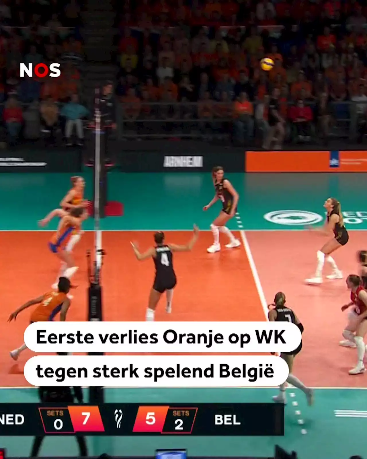 Eerste nederlaag volleybalsters op WK in eigen land tegen sterk België