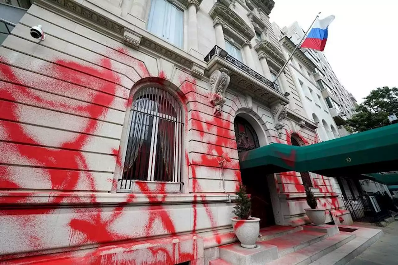 Russian consulate in New York vandalised with red paint