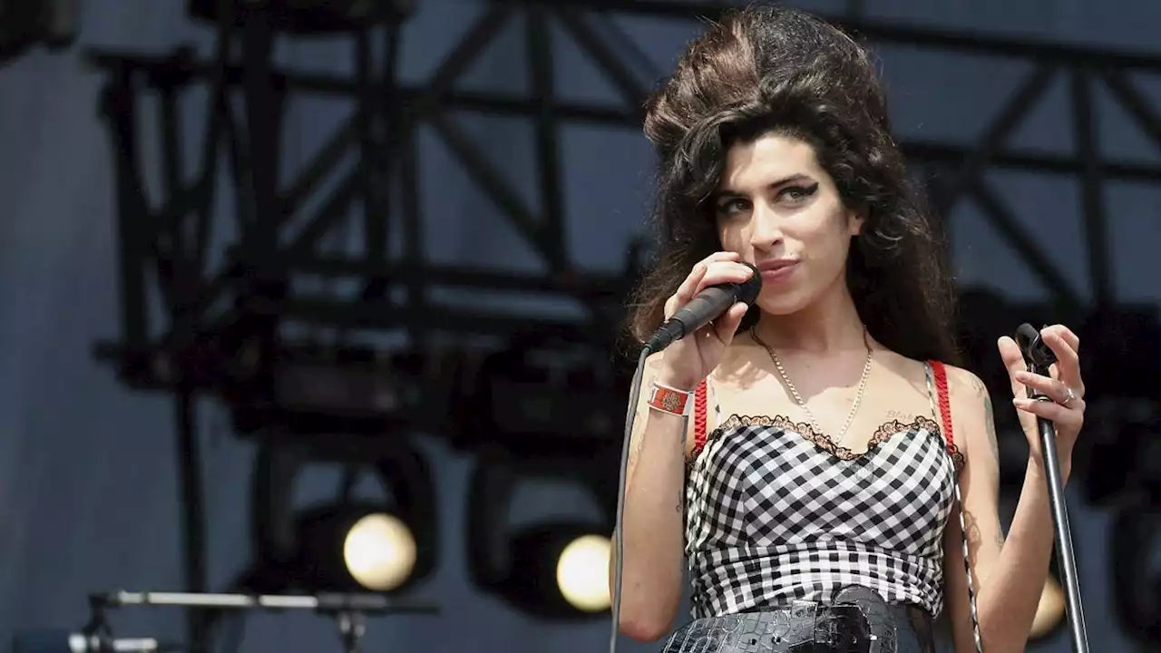 007 producer recalls meeting Amy Winehouse for Quantum Of Solace theme