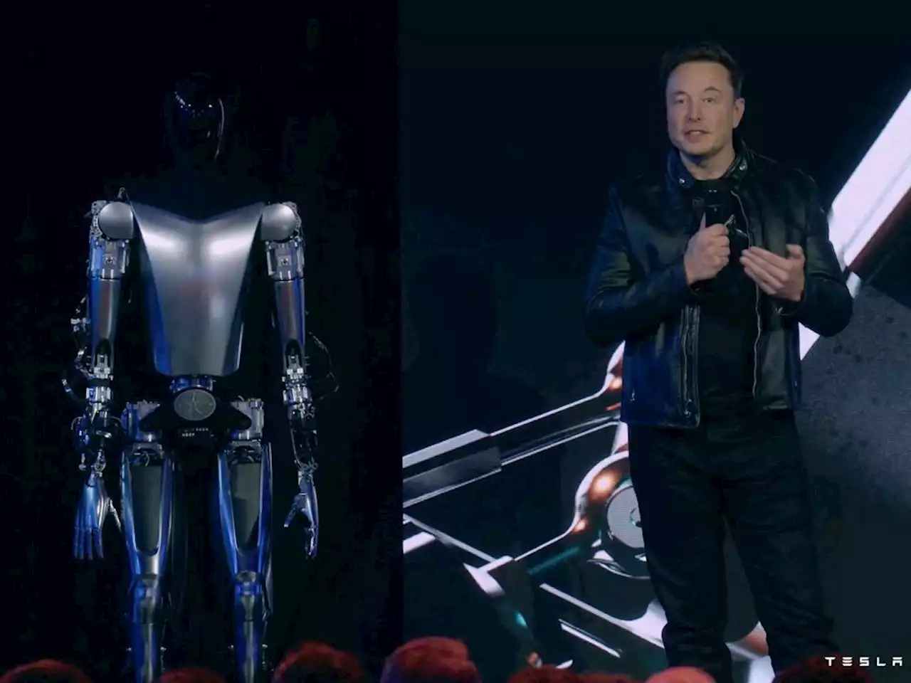 Tesla CEO Elon Musk showcases humanoid robot at event