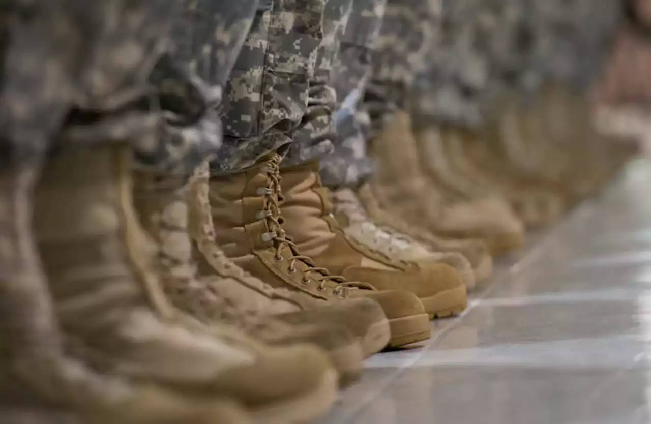 As suicides rise, U.S. military seeks to address mental health