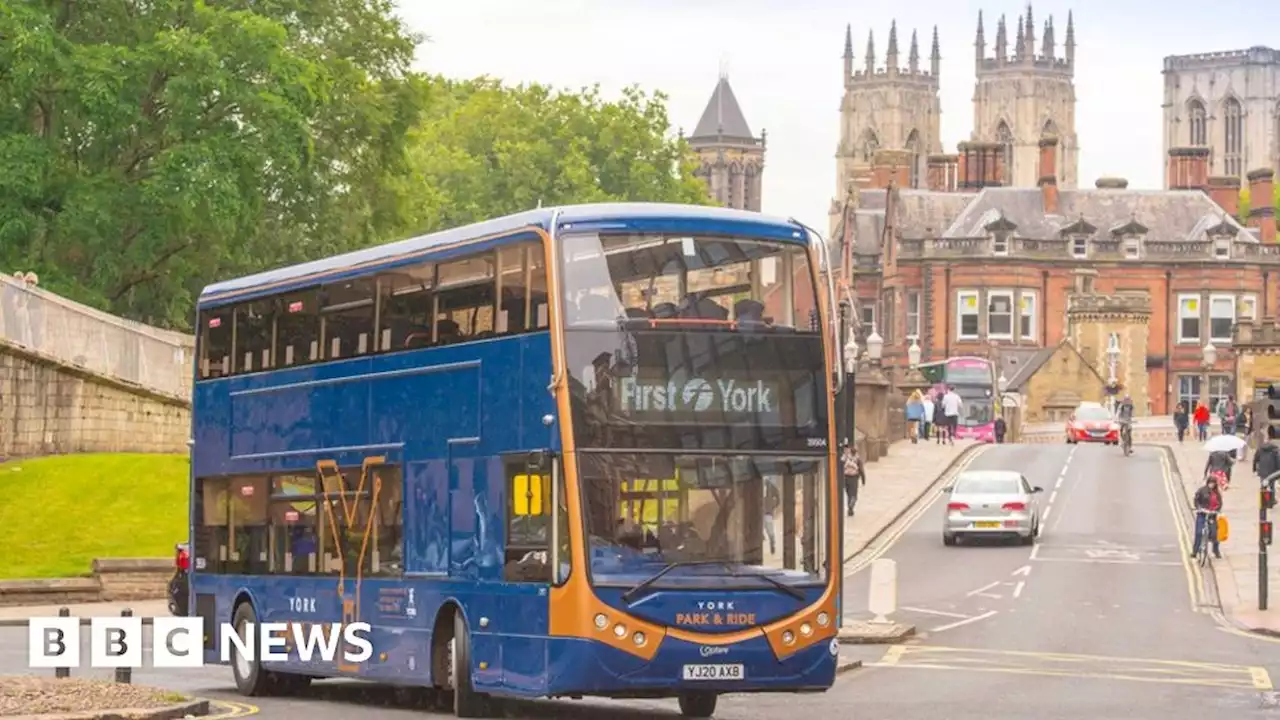 York: Tap on, tap off bus tickets introduced