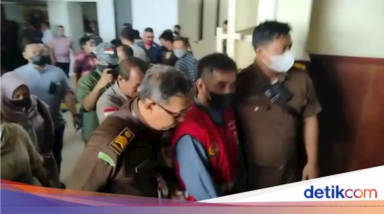 Mas Bechi Pemerkosa Santri Dituntut 16 Tahun, Ini Pasal yang Menjeratnya