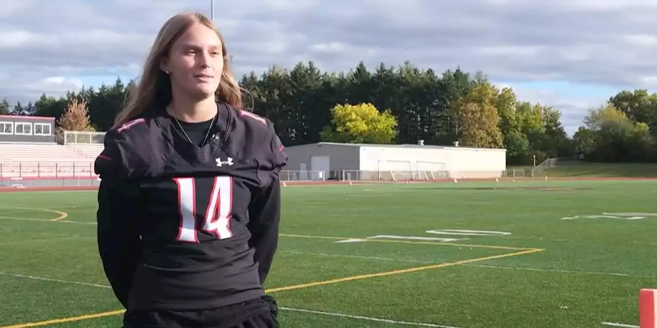 Female quarterback starts in high school homecoming game