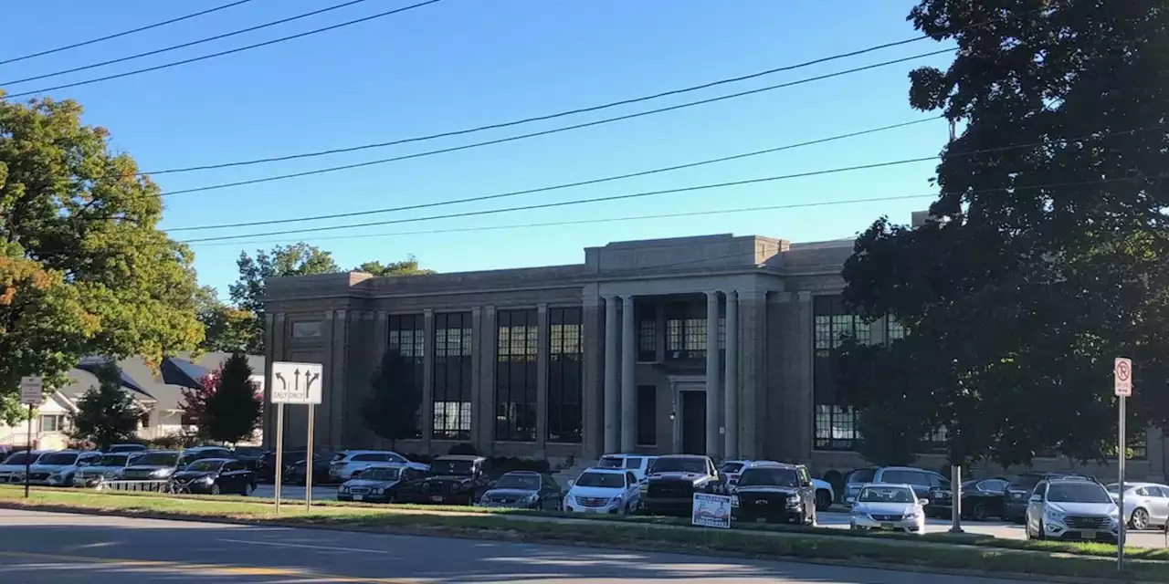 Student brings pellet gun to Mayfield Middle School