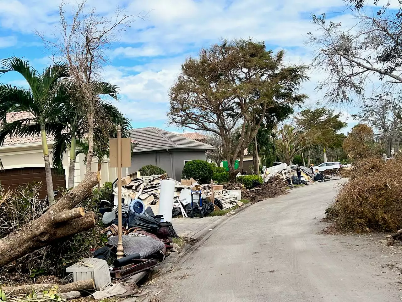 Surviving hurricane’s aftermath: Rockin’ the RV Life talks with Florida resident buying RV