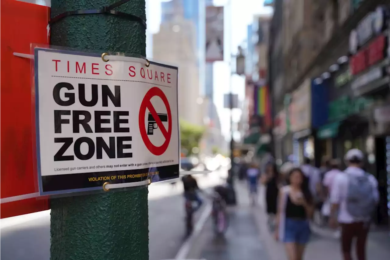 Times Square Gun Ban Bill Signed By New York Mayor Eric Adams