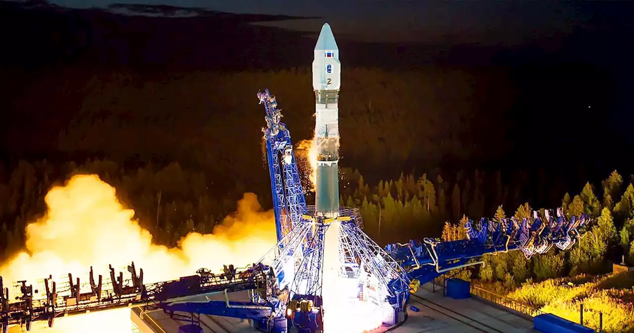 Russian Spacecraft Accused of Tailgating US Spy Satellite by Just 37 Miles