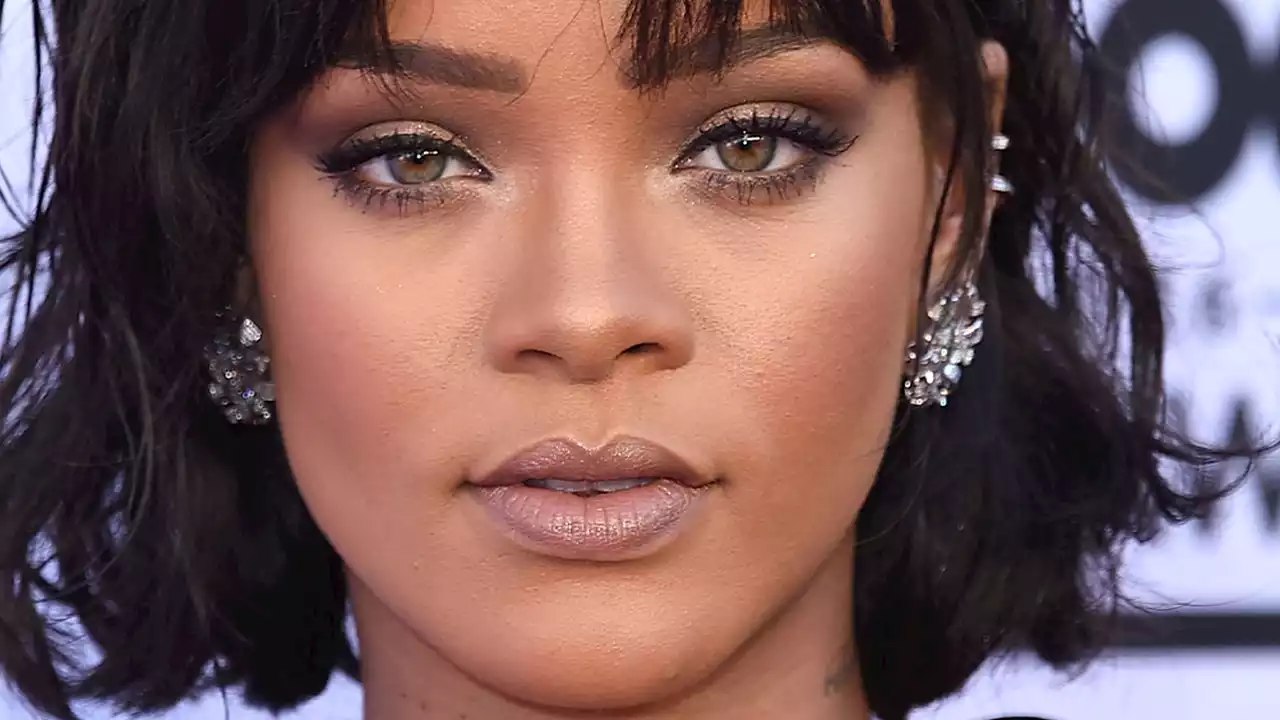 31 layered bob hairstyles we're obsessed with in 2022