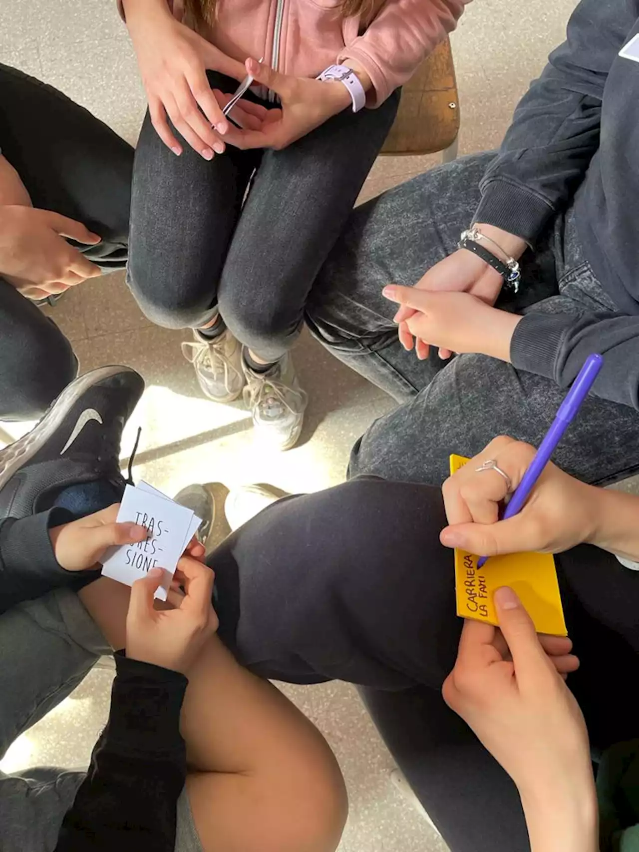 Tra lettere e versi rap, donne e minori detenuti scoprono la libertà di raccontarsi