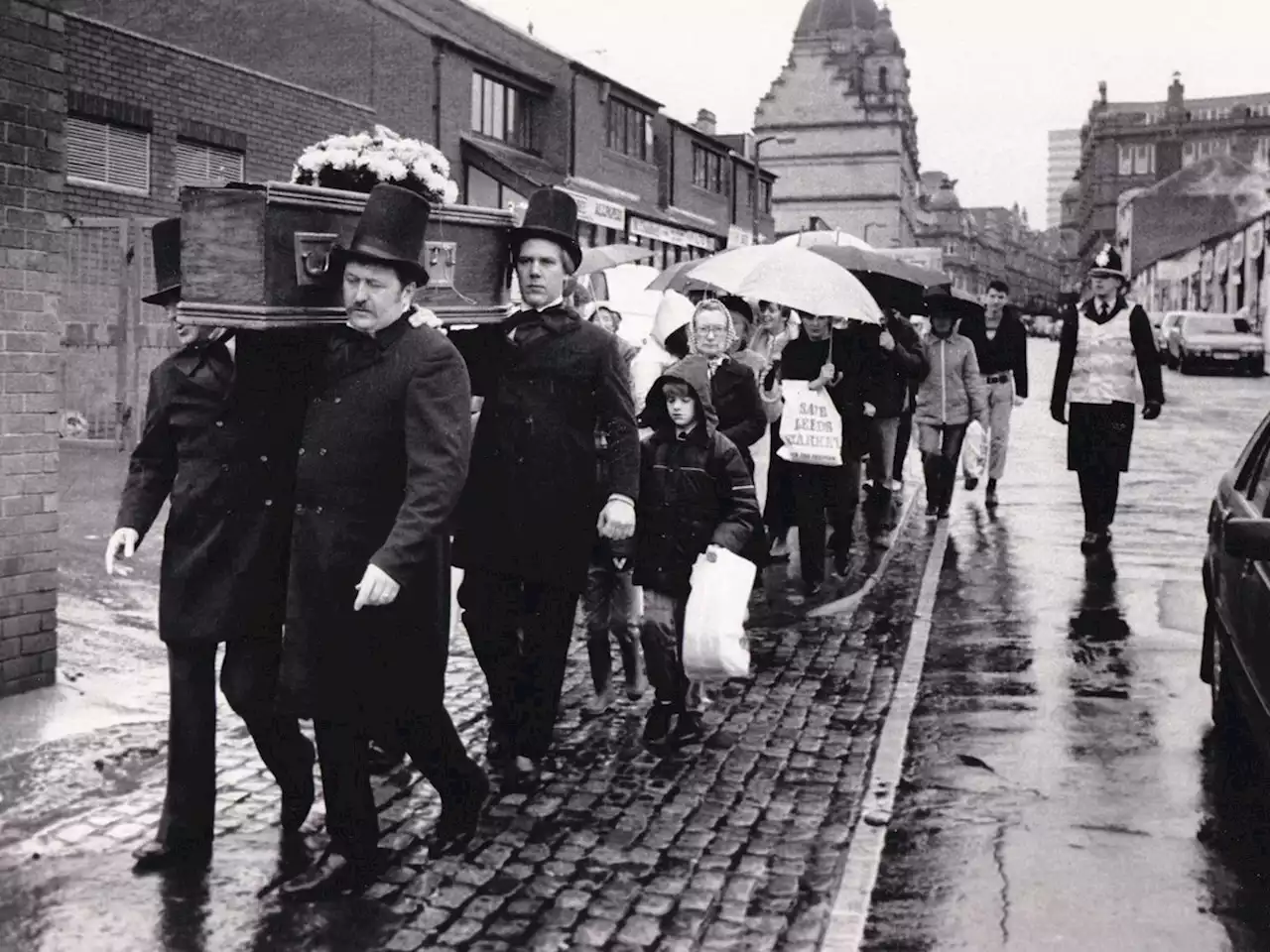 Save Leeds Market - The story of a 250,000 signature petition and a victory for people power