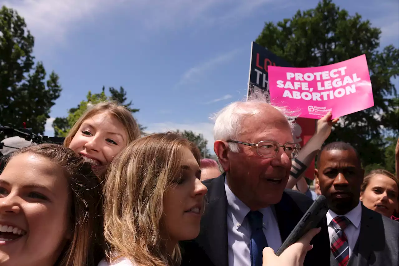 Bernie Sanders warns Democrats against abortion focus as Dobbs effect fades