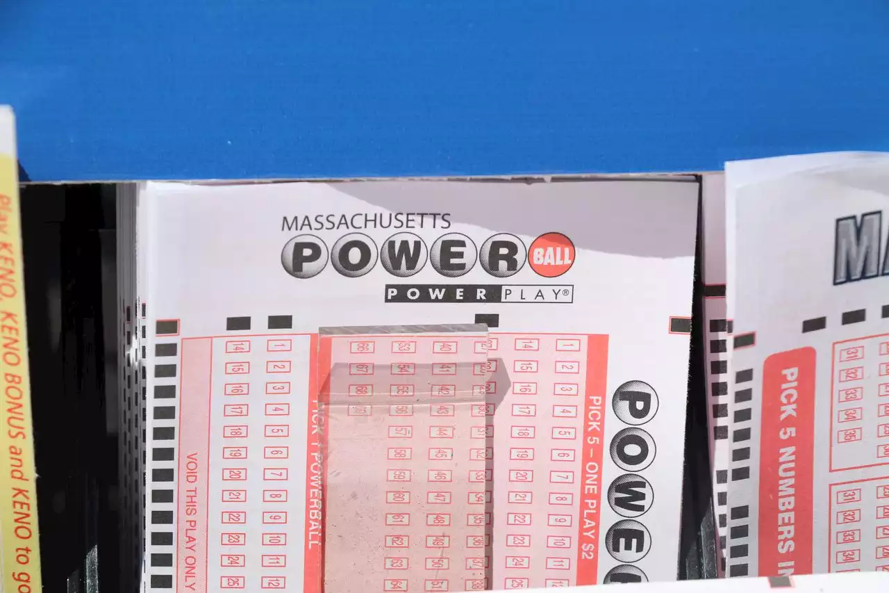 Powerball lottery: Did you win Monday’s $401M Powerball drawing? Winning numbers, live results (10/10/2022)