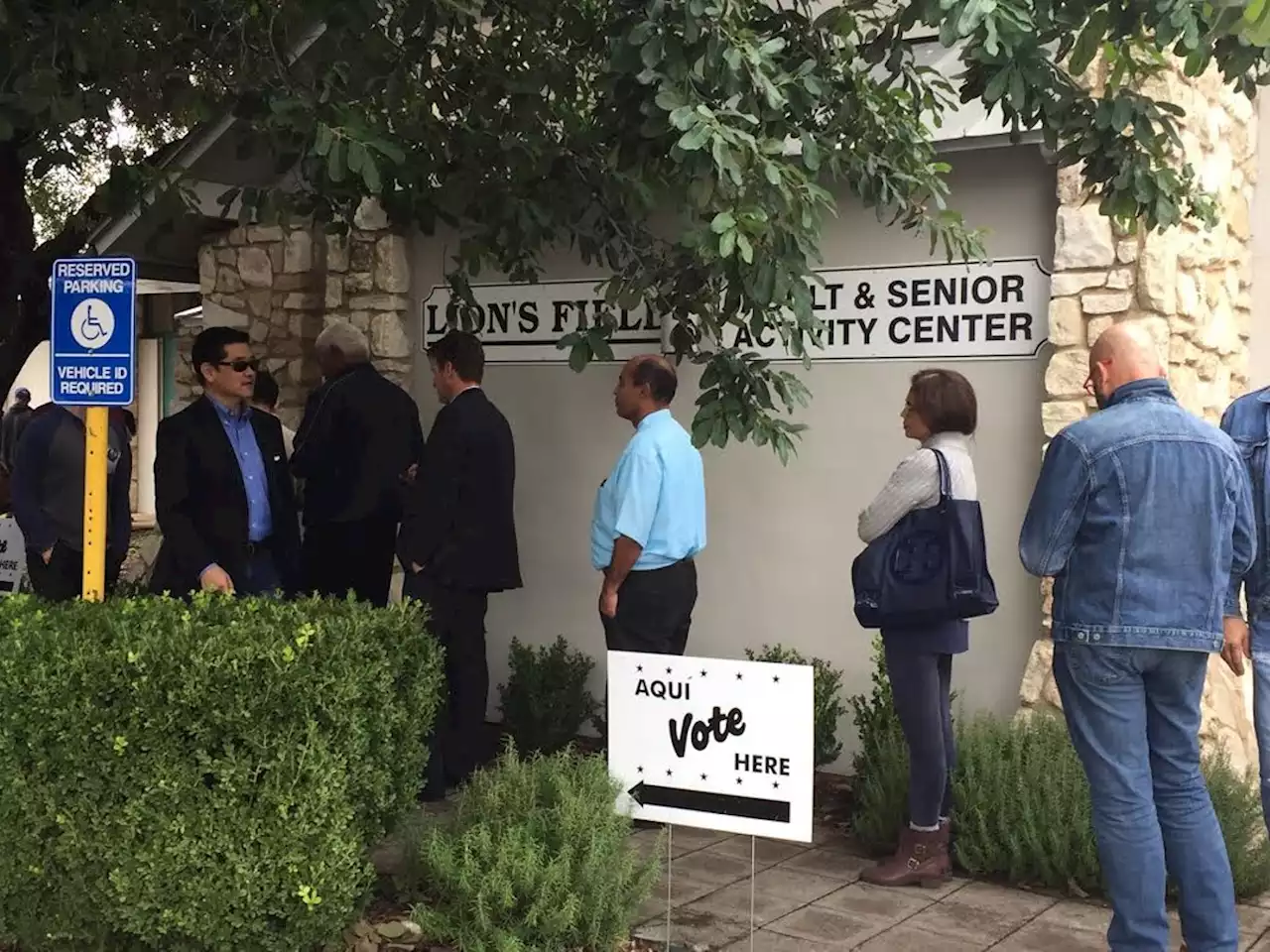 Judge orders Bexar County to add dozens more voting locations around San Antonio for midterms