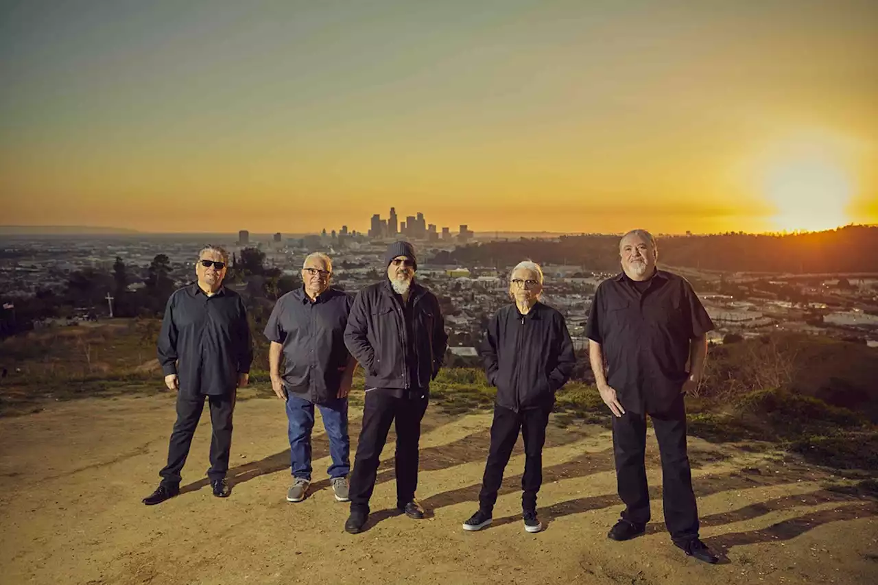 Los Lobos to headline San Antonio's 2022 Día de los Muertos Festival at Hemisfair