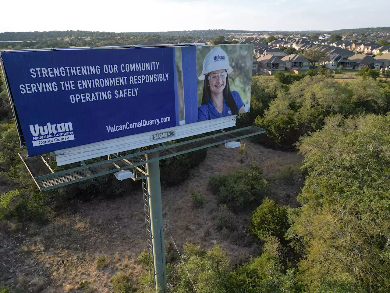 Court clears way for quarry over Edwards Aquifer recharge zone