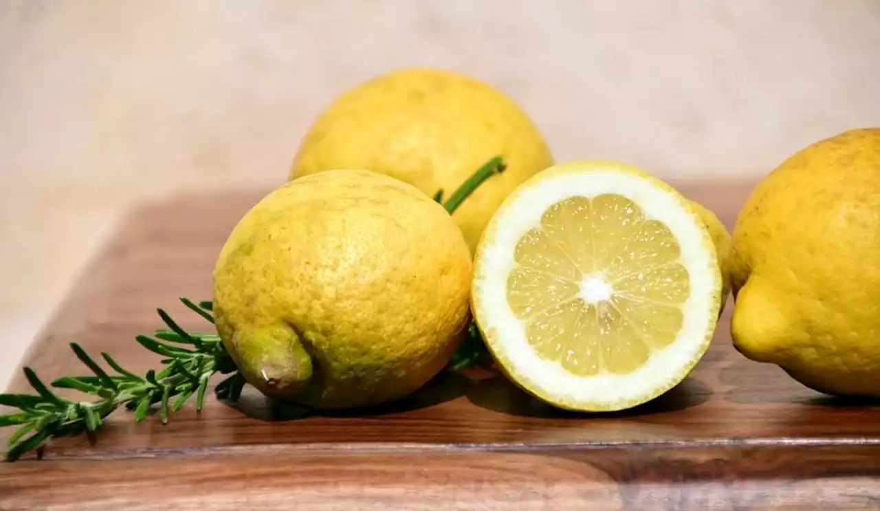 Do Lemons Cure Cancer?