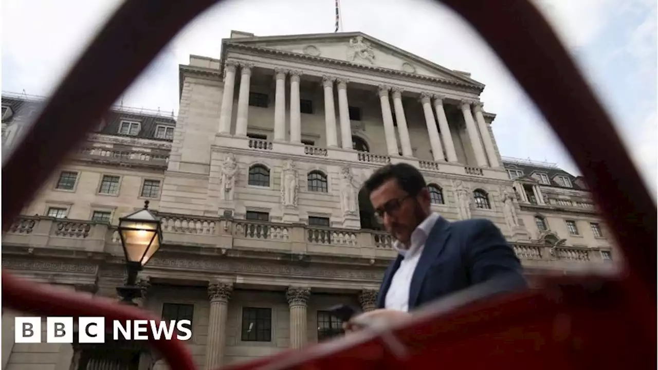 Bank of England boss tells investors pensions help must end