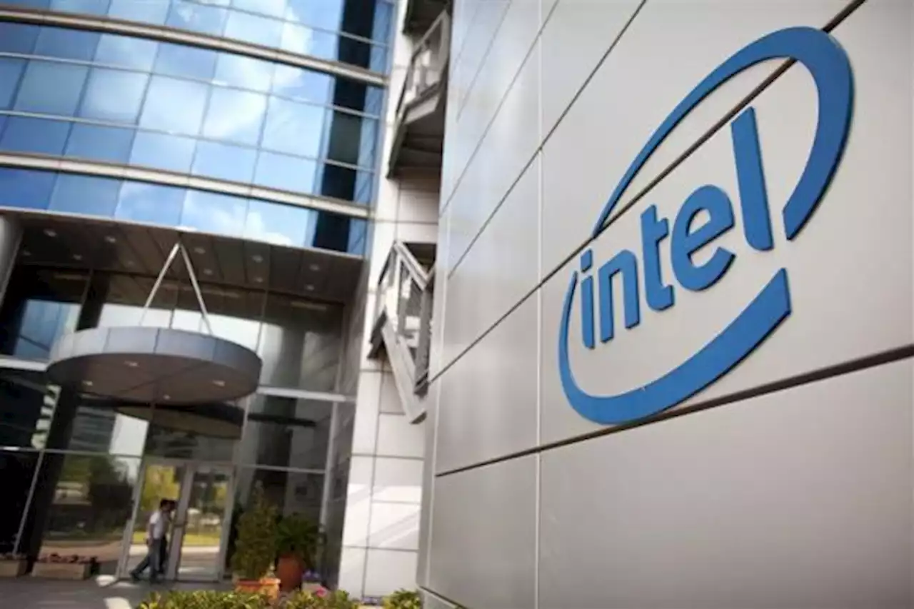 Intel plans thousands of job cuts amid PC slowdown