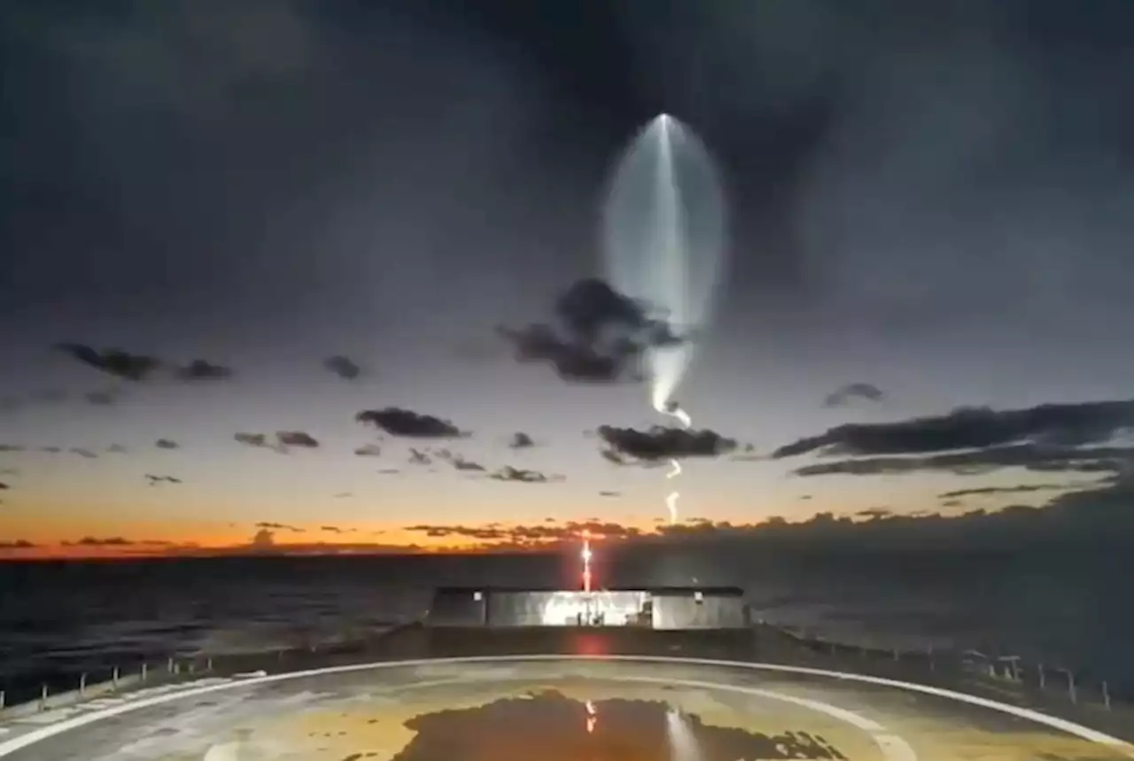 Watch SpaceX's droneship view of rocket launch and landing | Digital Trends