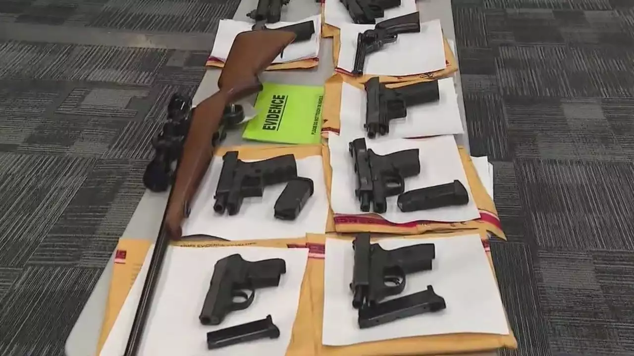 More than 10,000 guns recovered off Chicago's streets in 2022: police